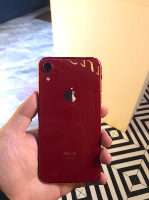 продаю айфон хr за 45000 тенге