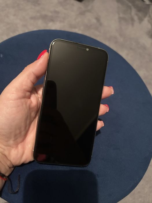 iPhone 11 Pro - бял мат