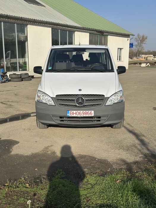 Mercedes vito 9 locuri 2013