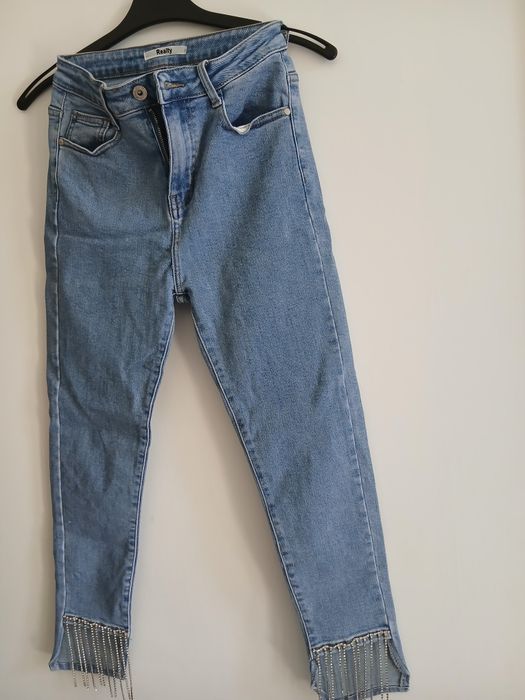 Blugi fete masura M/L sau 38-40 noi fara eticheta