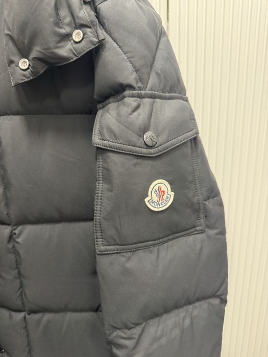 Зминий Пуховик Moncler