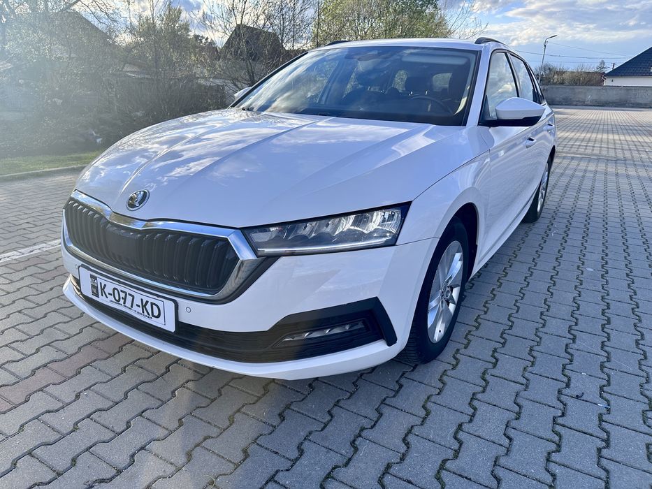SKODA Octavia 2021 — imagine 3