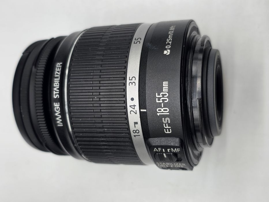 Aparat foto DSLR Canon EOS 550D + doua obiective (vezi pozele)