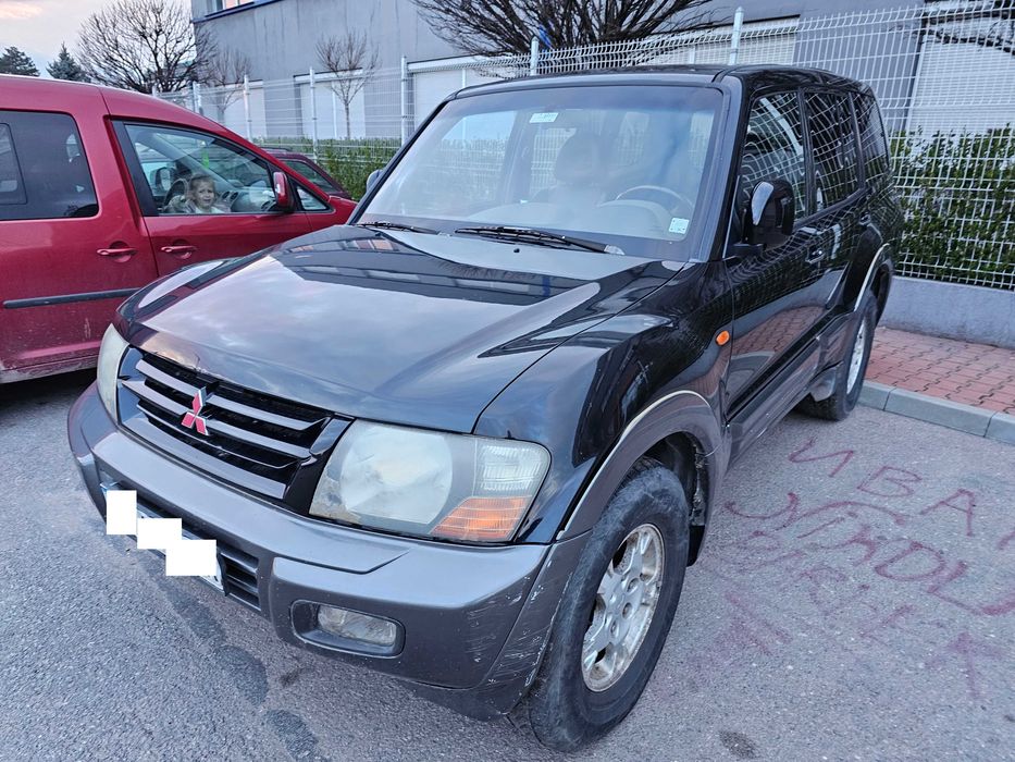 Mitsubishi pajero 3, на части