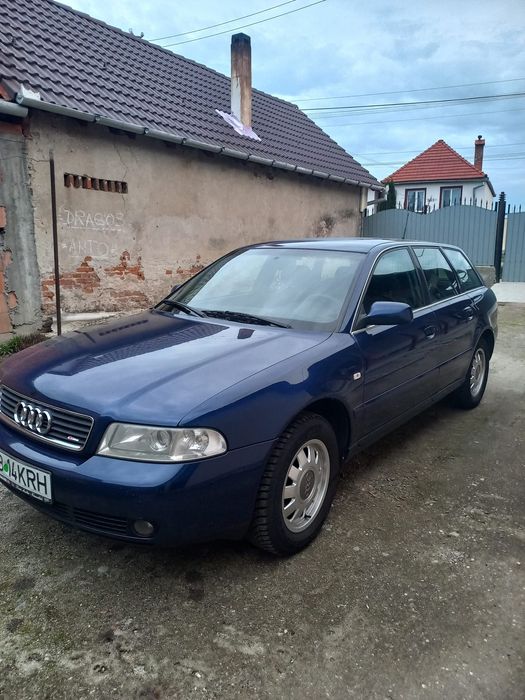 Vand Audi A4 B5.