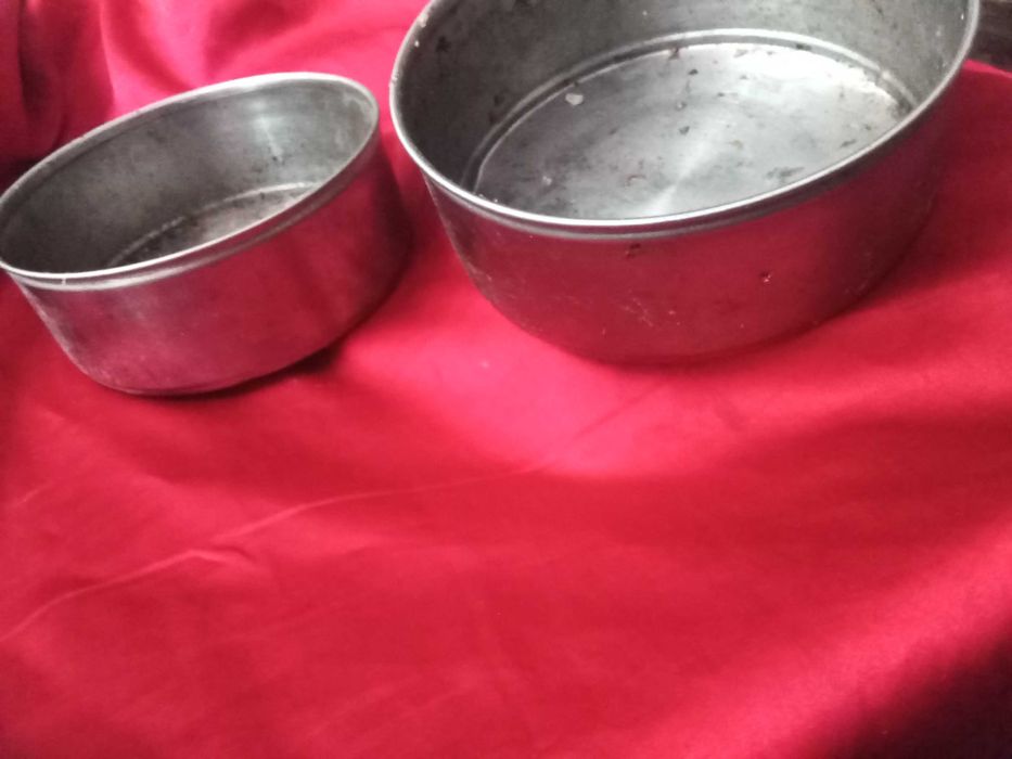 Чиния и две купички