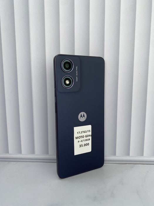 Moto G04s 128.