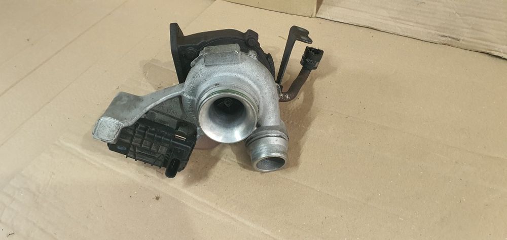 Turbina turbo turbosuflanta bmw 2.0 N47 e87 e81 e90 e91 e60 e84 e83