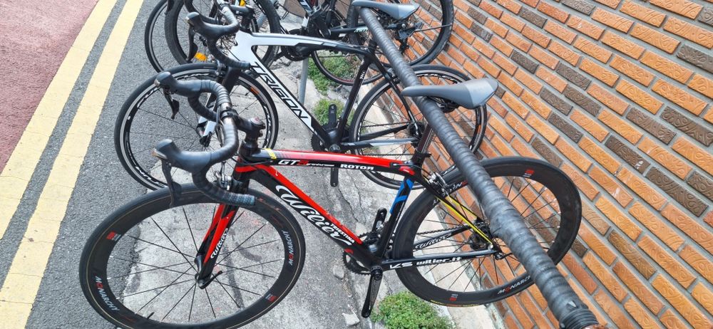 Продам карбоновый шоссейник Wilier Triestina GTR