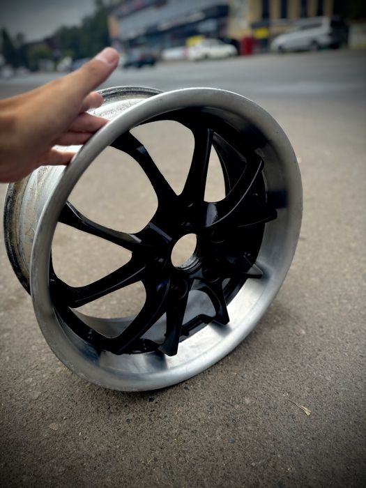 R17 Диски с полками 5/114 3