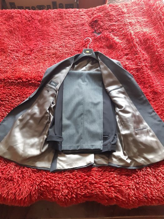 Официално сако с панталон нови