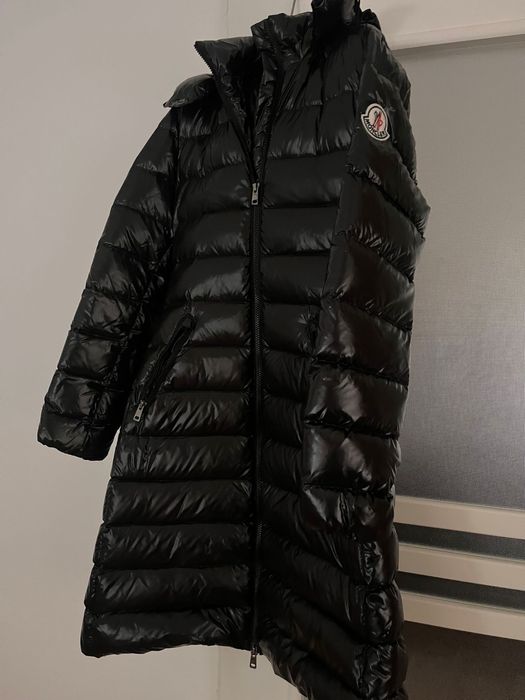 Geaca din puf lucioasa