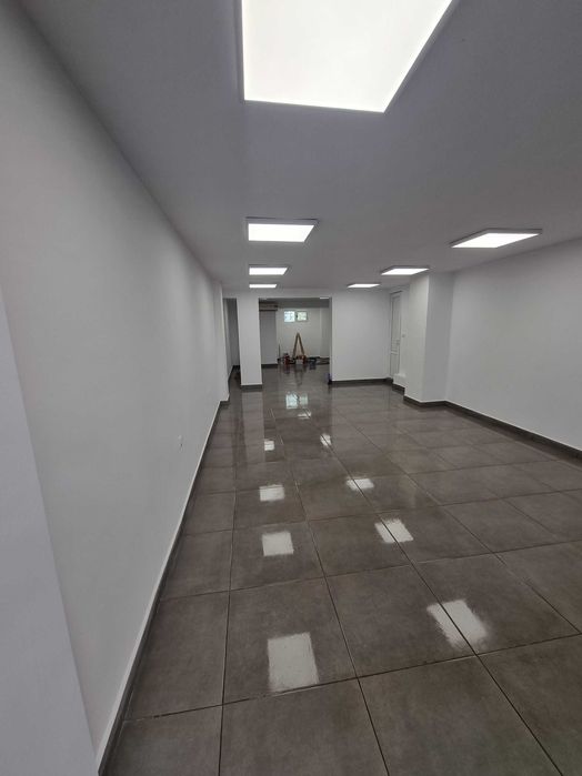 Дава се под наем Магазин в Бургас, Славейков - 120 кв.м за 663 € - Снимка #10