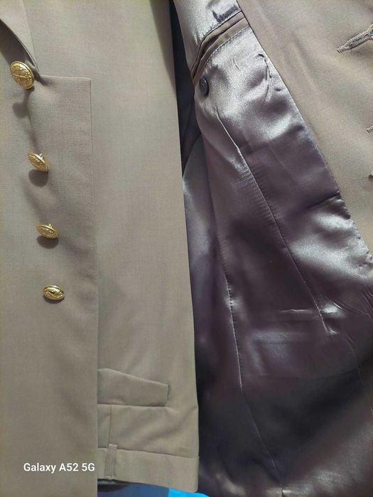 Costum militar de oraș - nou