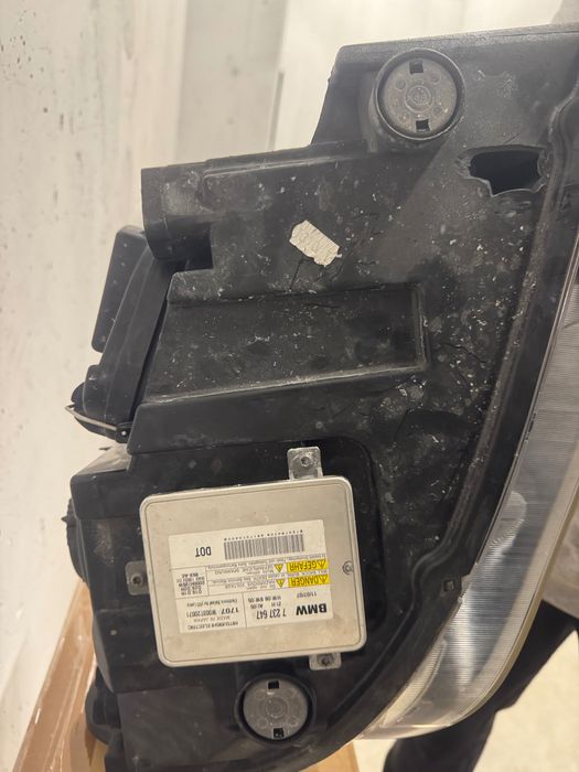 Ляв фар с xenon за BMW X1 E84