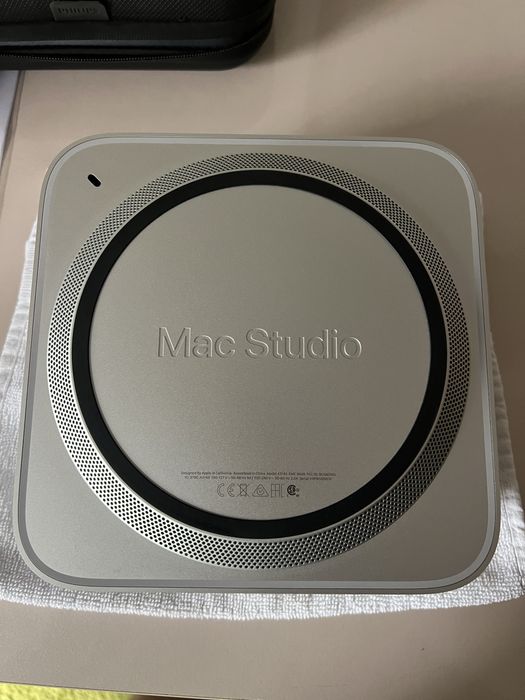 Mac Studio M4 Max 16 CPU / 32 GPU / 36 GB RAM / 512 GB SSD