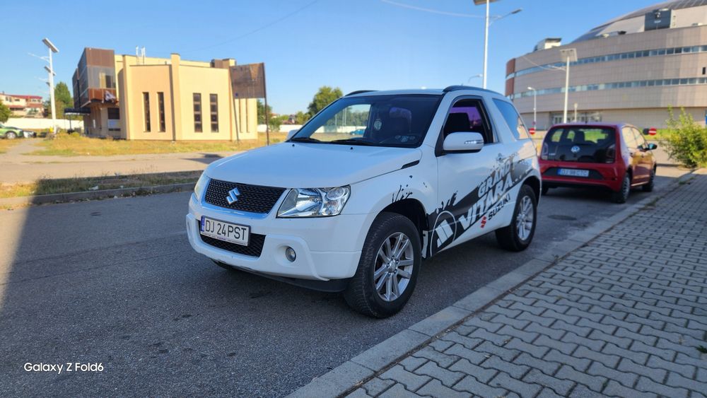 SUZUKI Grand Vitara 2010 — imagine 3