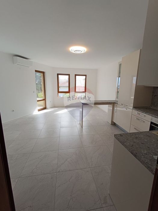 Тристаен апартамент м-т Долна Трака, Варна, НН