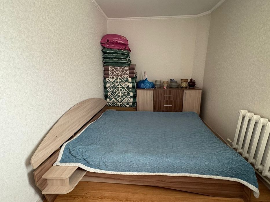 Продается двуспальная кровать