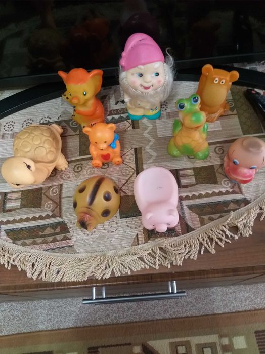 Продам качественные игрушки для купания