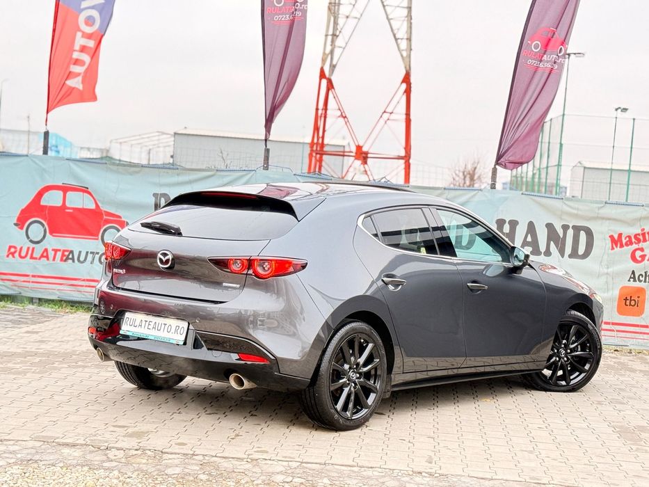 Mazda 3 2.0 e-SkyActiv- 186 CP BENZINA HYBRID 55.000 KM - Garanție / Rate