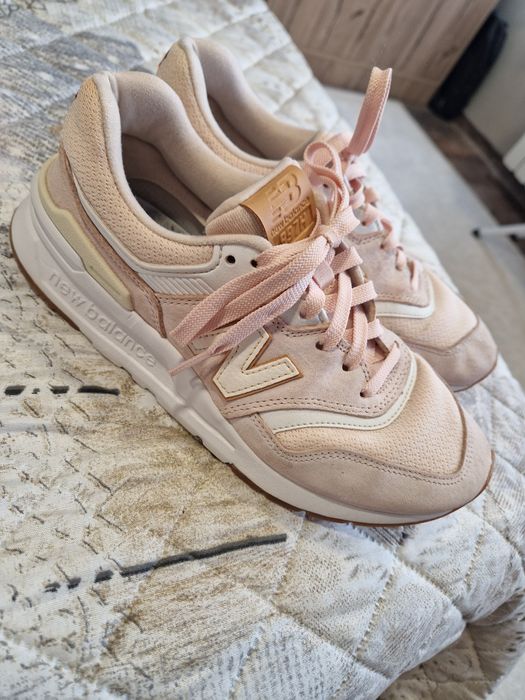 Дамски маратонки New Balance