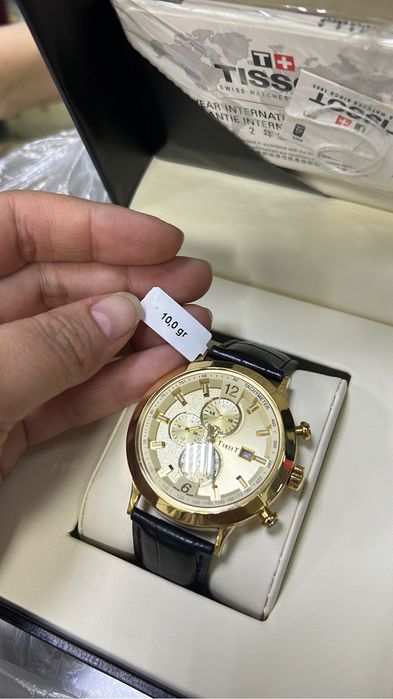 Золотые часы 750 пробы 10гр