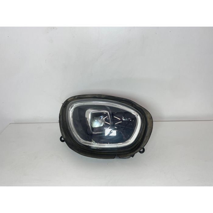 Десен фар за mini countryman f60 lci - 63115a3bd78