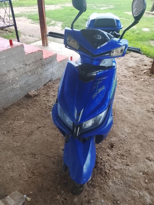 Скутер бензиновый