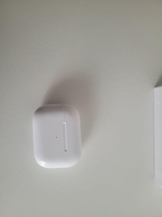 Airpods pro sigilate