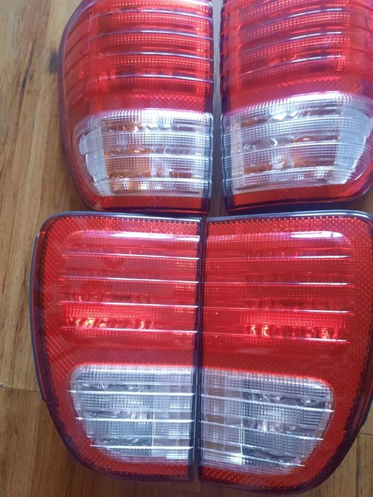 Продам фонари на лексус470 новые