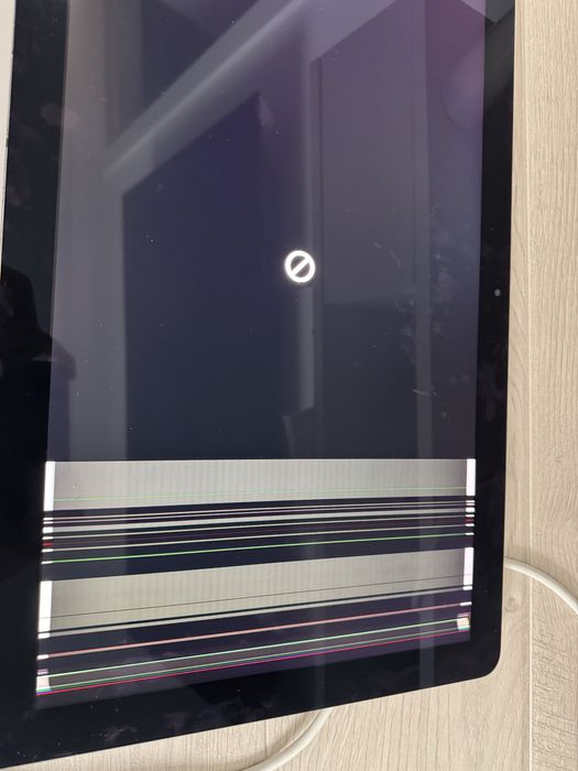 iMac Retina 4K (2019) – Intel i5 - 8GB RAM  (32G SSD + 1TB HDD)