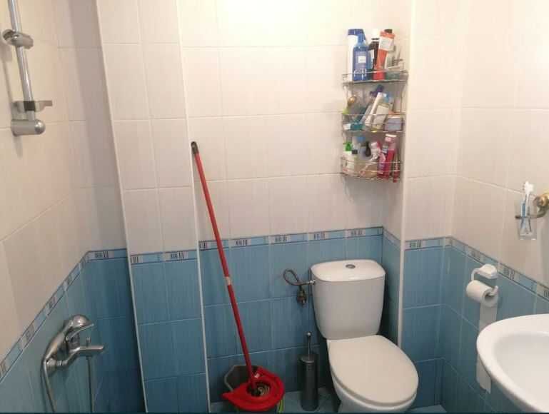 Дава се под наем Тристаен апартамент в София, Хладилника - 95 кв.м за 500 € - Снимка #4