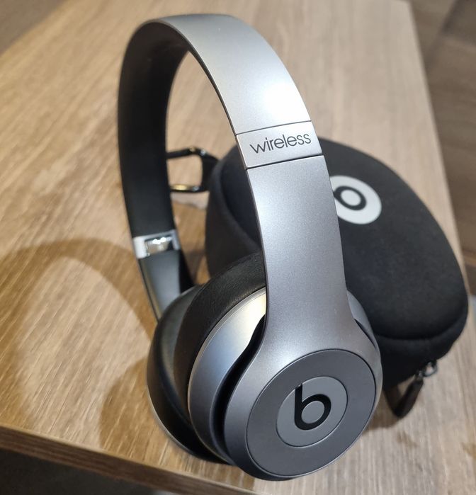 Слушалки Beats Wireless solo 2 / Skullcandy Hesh Evo