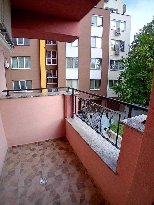 Дава се под наем Тристаен апартамент в Пловдив, Кючук Париж - 70 кв.м за 446.25 € - Снимка #6