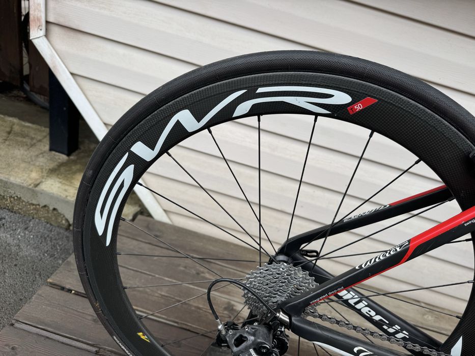 Карбонов шосеен велосипед Wilier Cento1 Air