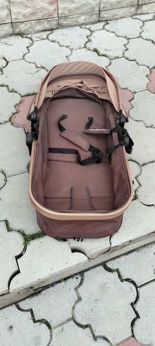 Продается коляска