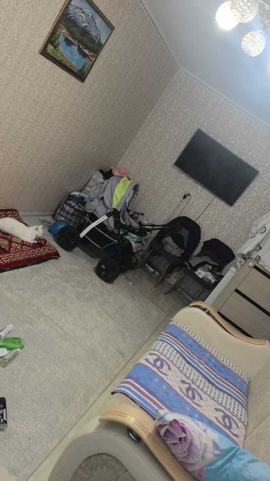 Продам 2х ком квартиру на 2ом этаже.