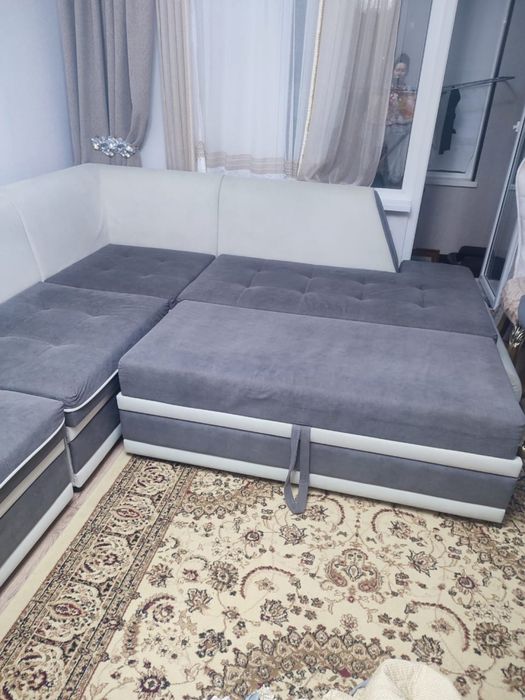 Диван для гостиной