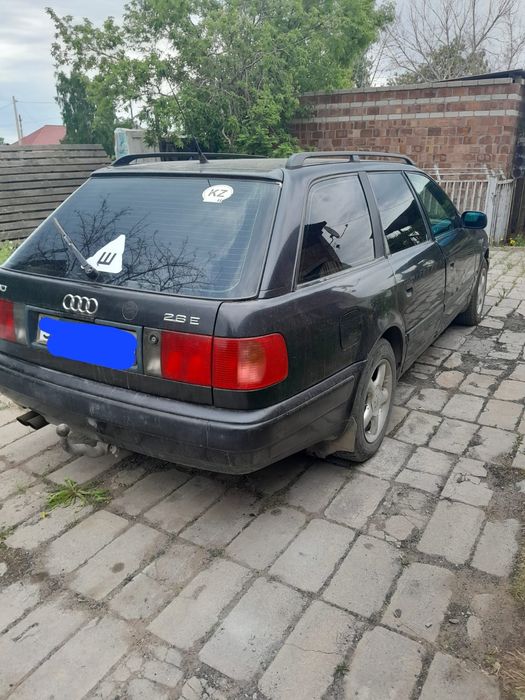 Продам Ауди 100С4