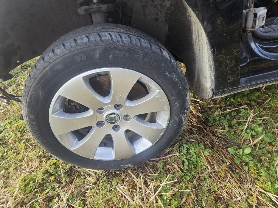 Jante aliaj 5x112 cu anvelope de vara 205/55 r16