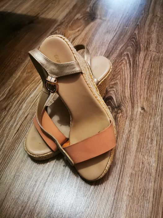 Летни дамски сандали на платформа