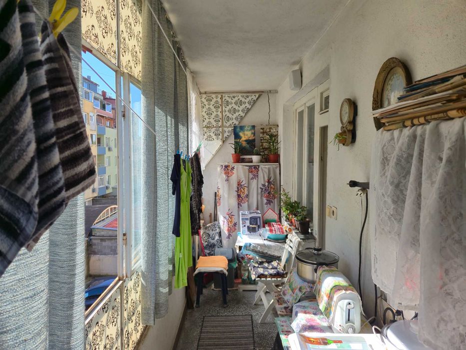 Продава се Двустаен апартамент в Долни чифлик - 77 кв.м за 2143 €/кв.м - Снимка #4