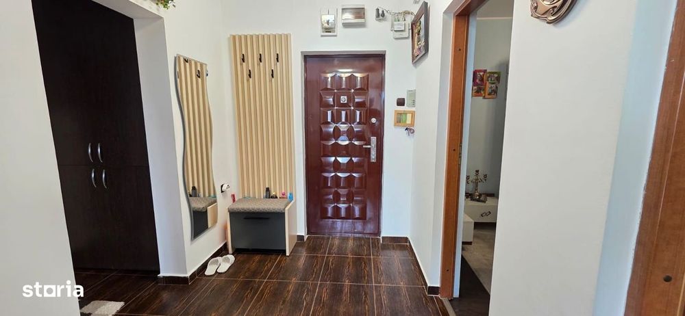 Exclusiv - Ocazie ! Far 4 Camere 74 Mp. Renovat Complet Gaze 109.500 E