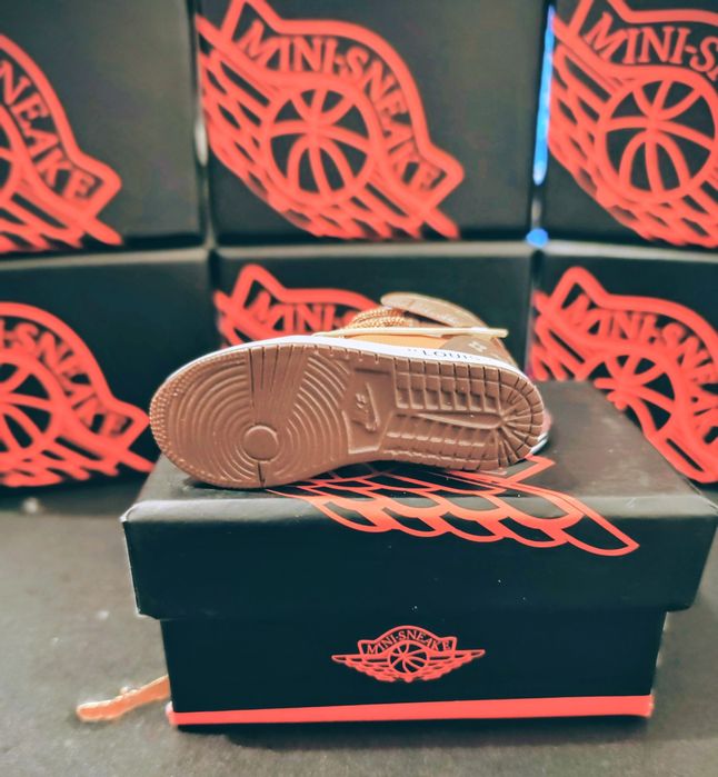 Breloc sneaker Jordan – Accesoriu streetwear premium