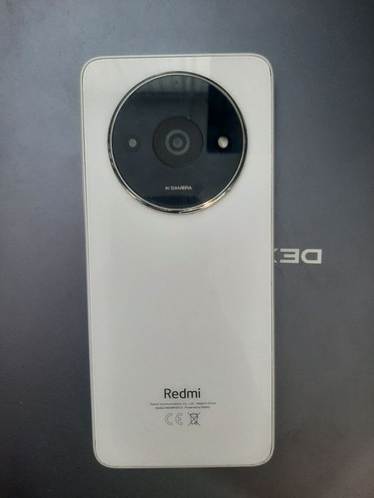 Продам телефон Redmi A3x