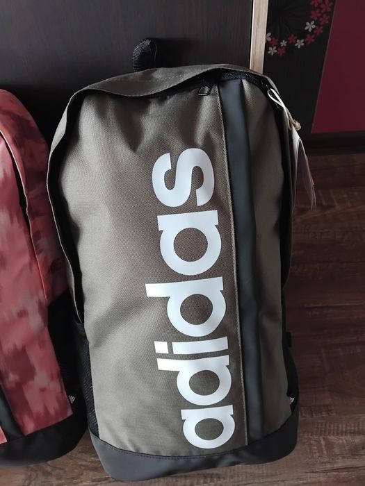 Чисто нови раници Adidas