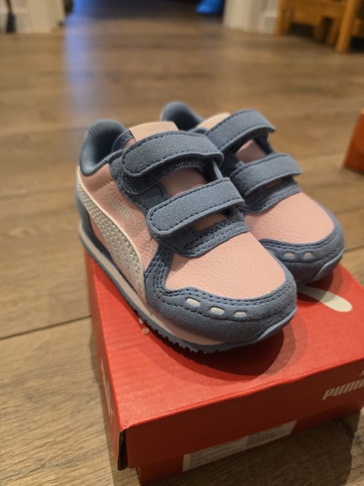Adidasi Noi Puma 20