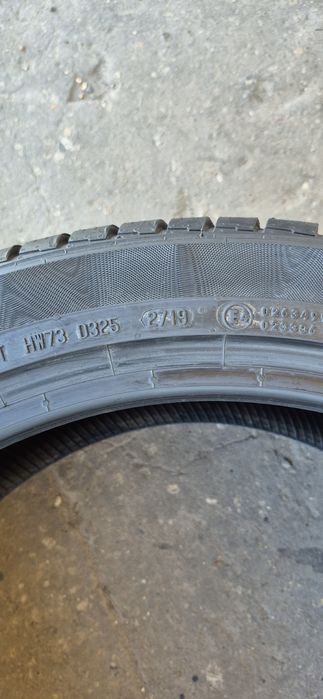 4 anvelope iarna ca noi Continental 255/40/20.Pretul este pe bucata.