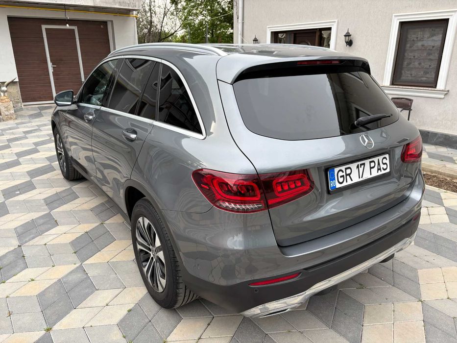 Mercedes-Benz GLC 2020 Facelift, MBUX, Hayon Electric, CarPlay, 2 Chei